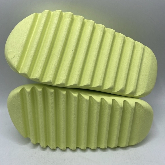 Adidas Yeezy Slide Glow Green | Size 10 | Brand New (No Box) main image 5